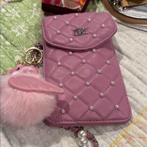 Badgley Mischka Vegan Quilted Faux Leathr Pearl cross body phone Case w/flamingo